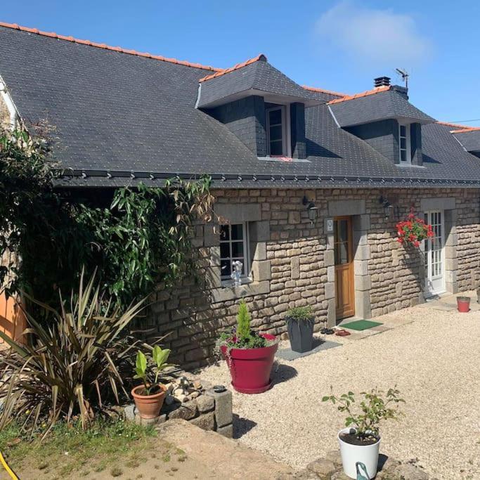 Gîte L'évidence Saint-Caradec-Tregomel Extérieur photo